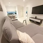 Westin House-resort Apartman *
